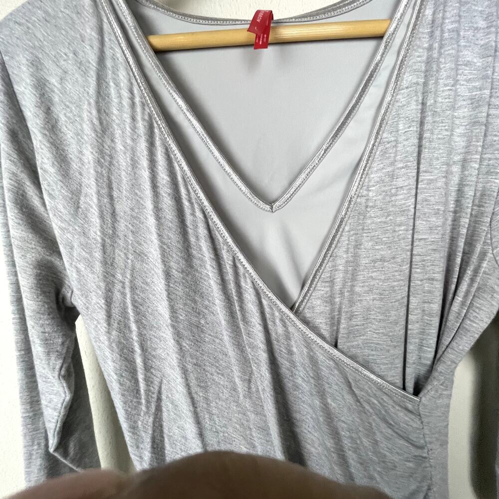 Ruby Ribbon Compression Surplice Top Size L Gray … - image 6